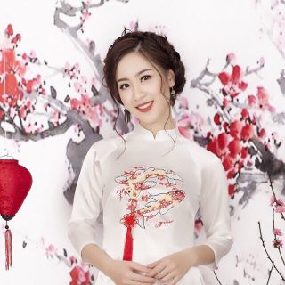 Áo dài cách tân thêu