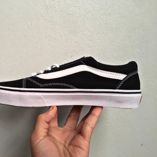 giầy được học sinh đi nhiều nhất