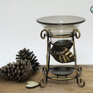 Đèn xông tinh dầu bằng nến Khung sắt chiếc lá 02