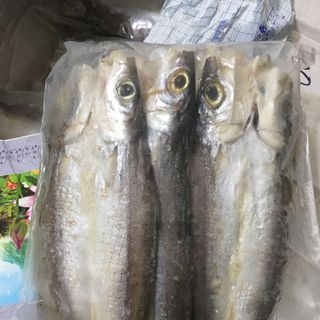 Cá nhòng khô nhà làm