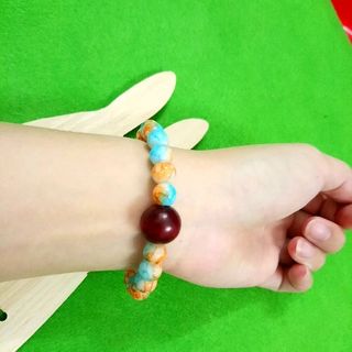 Chuỗi đeo tay phong thủy hạt đá giá sỉ 15k 1 chuỗi