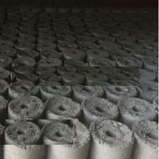 Mua 1 Bao Than Nướng Không Khói Tặng 1 Thùng Gỗ