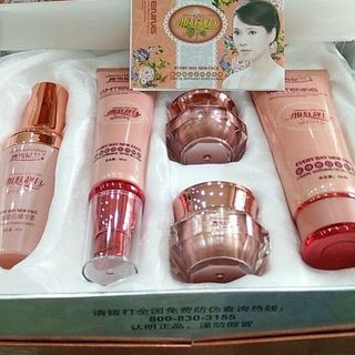 Bộ mỹ phẩm Hoàng Cung Danxuenilan Màu Cam