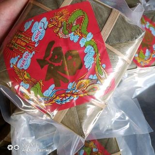 BÁNH CHƯNG HÚT CHÂN KHÔNG