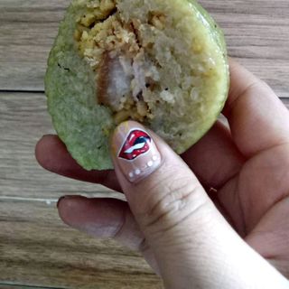 Bánh tét đậu nhân thịt