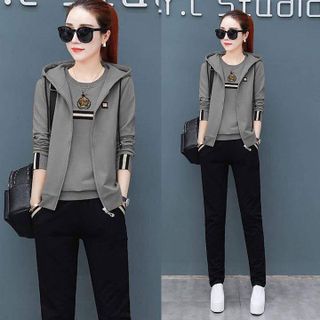 Đồ bộ thể thao thêu vương miện TT265