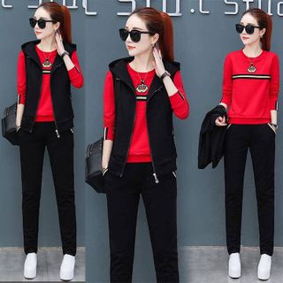 Đồ bộ thể thao thêu vương miện TT265