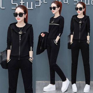 Đồ bộ thể thao thêu vương miện TT265