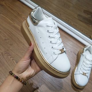 Giày MC Queen phối màu gold