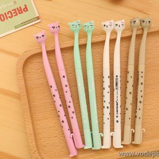 Bút bi nước hình mèo đốm
