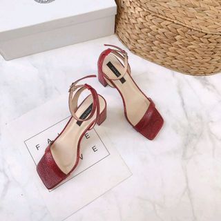 Giày sandal cao 7p dây cài cổ chân