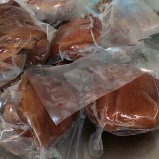 Giò heo xông khói giò heo muối