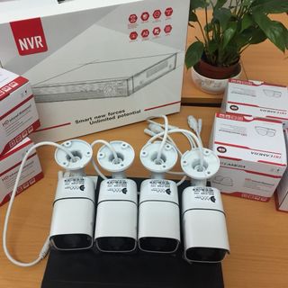 BỘ camera ip 4 mắt đi dây kiwivison 1080p