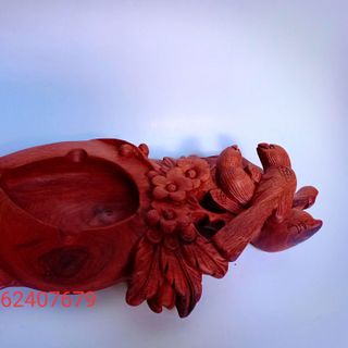 gạt tàn thuốc gỗ hương