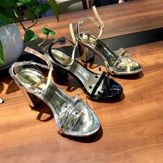 Giày sandal cao got