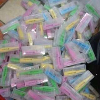 dụng cụ lấy ráy tai có đèn