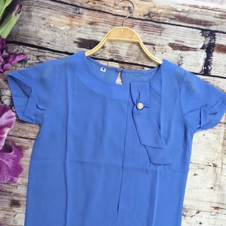 Áo kiểu còn size S thanh lý