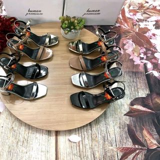 Giày sandal gót trụ 6p lót talon thêu hoa cực sang