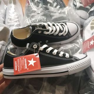 Giày sneaker CV đen trắng