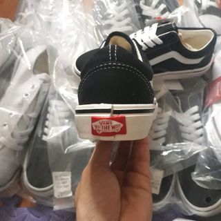 Giày sneaker old skool