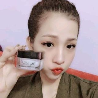kem face ban ngày