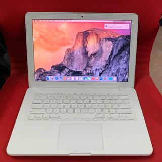 Macbook ubody white 2010