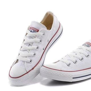 Giày nam nữ đủ size thấp cổ