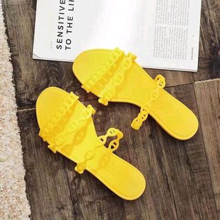DÉP NHỰA DÂY XÍCH CHUYÊN SỈ MIỀN BẮC