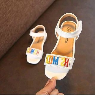 SANDAL MOCHI