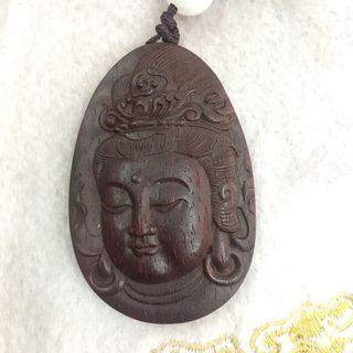 Mặt đeo dây phong thuỷ