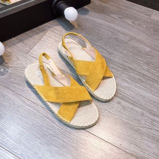 Giày sandal