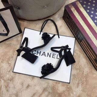 Giày sandal got hoa