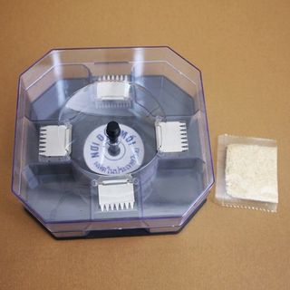 Dụng Cụ Bắt Gián Hiệu Quả