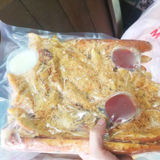 Bánh mì nướng muối ớt siêu chà bông