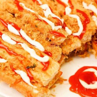 Bánh mì nướng muối ớt siêu chà bông