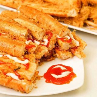 Bánh mì nướng muối ớt siêu chà bông