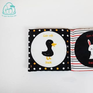 SÁCH VẢI KÍCH THÍCH THỊ GIÁC SONG NGỮ ĐẦU TIÊN Ở VIỆT NAM 1 Bộ 4 Quyển