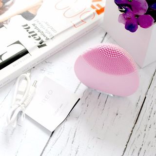 Máy Rửa Mặt FOREO
