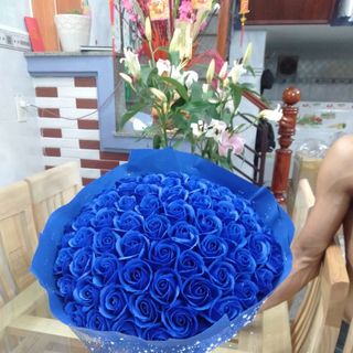 Hoa hồng sáp thơm 66 bông
