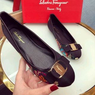 Giày búp bê lụa thêu hoa cực xinh