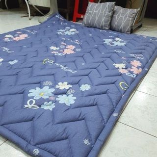Nệm trải sàn kiêm đệm trải giường cotton lụa 120200cm