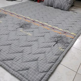 Nệm trải sàn kiêm đệm trải giường cotton lụa 120200cm