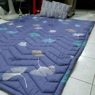 Nệm trải sàn kiêm đệm trải giường cotton lụa 140200cm