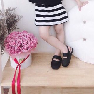 Đầm bé gái kèm áo