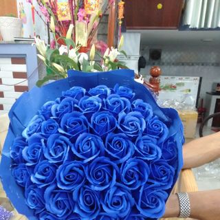 Hoa hồng sáp thơm bó 66 bông