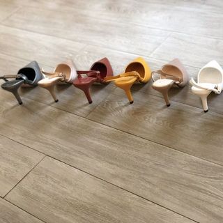 Giày bít mũi hở gót siêu xinh