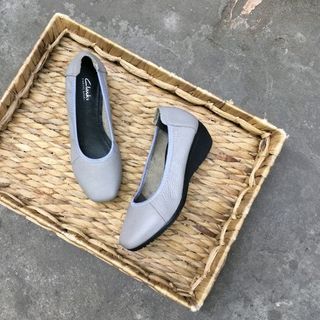 Búp bê xuồng mũi vuông da bò