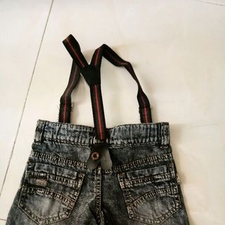 quai đeo con ngựa