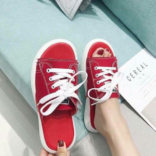 Dép quai dây thể thao cách điệu