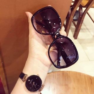 Mắt kinh siêu đẹp